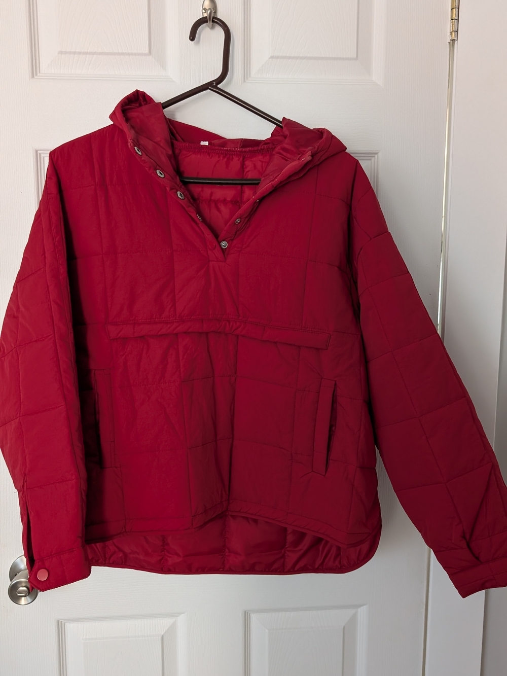 Women's Quilted Pullover Puffer Jacket in Deep Red with Hood